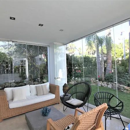 Villa Suenos De Puente Romano Marbella